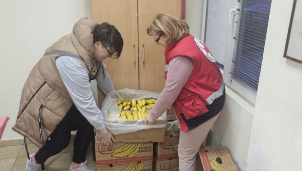 СТИГЛЕ ТРИ ДОНАЦИЈЕ: Током фебруара Црвени крст Пећинци добио помоћ СТИГЛЕ ТРИ ДОНАЦИЈЕ: Током фебруара Црвени крст Пећинци добио помоћ