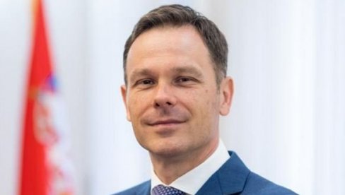 PRIVREDA SRBIJE NASTAVLJA DA RASTE I RAZVIJA SE: Ministar Mali izneo najnovije podatke o stanju naše ekonomije PRIVREDA SRBIJE NASTAVLJA DA RASTE I RAZVIJA SE: Ministar Mali izneo najnovije podatke o stanju naše ekonomije