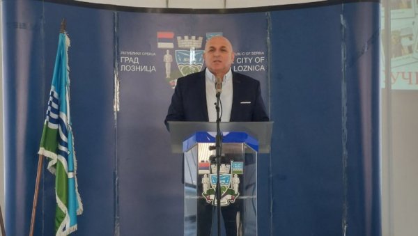 ВИДОЈУ ПЕТРОВИЋУ ШЕСТИ МАНДАТ: Лознички локални парламент формирао и извршне органе власти ВИДОЈУ ПЕТРОВИЋУ ШЕСТИ МАНДАТ: Лознички локални парламент формирао и извршне органе власти