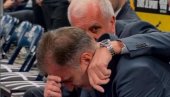 TO MOŽE SAMO PARTIZAN! Kum Željka Obradovića se emotivno slomio (VIDEO) TO MOŽE SAMO PARTIZAN! Kum Željka Obradovića se emotivno slomio (VIDEO)