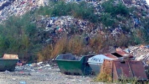Велико Градиште обезбедило одржавање депоније и водовода Велико Градиште обезбедило одржавање депоније и водовода
