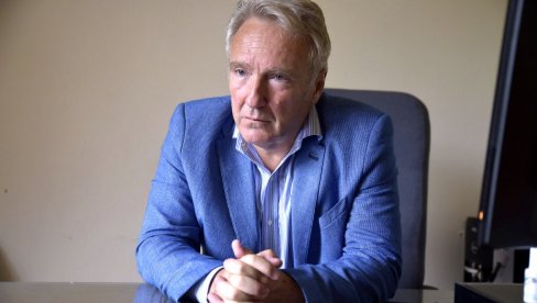 ОДБИТИ ВАКЦИНУ ИСТО ЈЕ ШТО И ПРОЋИ КРОЗ ЦРВЕНО НА СЕМАФОРУ: Примаријус др Војислав Лекић из педијатријске болнице Олга Поповић Дедијер ОДБИТИ ВАКЦИНУ ИСТО ЈЕ ШТО И ПРОЋИ КРОЗ ЦРВЕНО НА СЕМАФОРУ: Примаријус др Војислав Лекић из педијатријске болнице Олга Поповић Дедијер