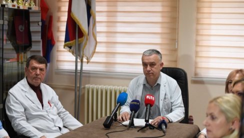 OVO JE I UKIDANJE PRAVA NA ŽIVOT: Doktor Elek upozorava - Zbog zabrane dinara ugroženi zaposleni u KBC Kosovska Mitrovica, ponestaje i hrane OVO JE I UKIDANJE PRAVA NA ŽIVOT: Doktor Elek upozorava - Zbog zabrane dinara ugroženi zaposleni u KBC Kosovska Mitrovica, ponestaje i hrane