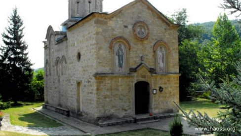 MANASTIR KOPORIN NA „SALONU VINA“ U PARAĆINU: Neguju vinograd od oko sedam hektara (FOTO) MANASTIR KOPORIN NA „SALONU VINA“ U PARAĆINU: Neguju vinograd od oko sedam hektara (FOTO)