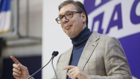 VUČIĆ: Ne krijemo ko nas predvodi za razliku od opozicije koja krije svoje gazde Rota, Šidera, Šenaka VUČIĆ: Ne krijemo ko nas predvodi za razliku od opozicije koja krije svoje gazde Rota, Šidera, Šenaka