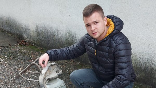 ПРИЧА О ГЛОГОВЦУ НЕ ИДЕ У ЗАБОРАВ: Како је јагодинско село постало инспирација за књигу (ФОТО) ПРИЧА О ГЛОГОВЦУ НЕ ИДЕ У ЗАБОРАВ: Како је јагодинско село постало инспирација за књигу (ФОТО)