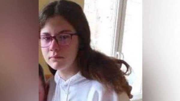 НЕСТАЛА КРИСТИНА (15) ИЗ ЖИТИШТА: Последњи пут виђена у суботу, полиција на ногама НЕСТАЛА КРИСТИНА (15) ИЗ ЖИТИШТА: Последњи пут виђена у суботу, полиција на ногама