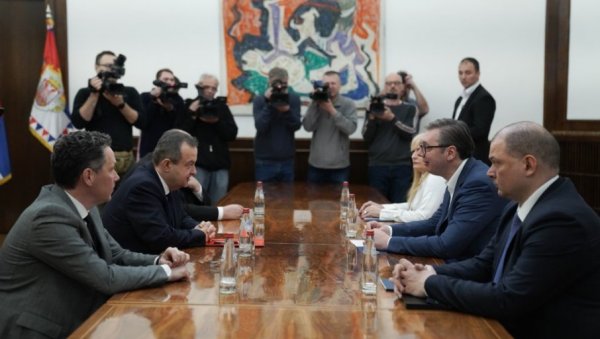 ДАЧИЋ ЗАВРШИО КОНСУЛТАЦИЈЕ СА ВУЧИЋЕМ: Спремни смо за наставак сарадње ДАЧИЋ ЗАВРШИО КОНСУЛТАЦИЈЕ СА ВУЧИЋЕМ: Спремни смо за наставак сарадње