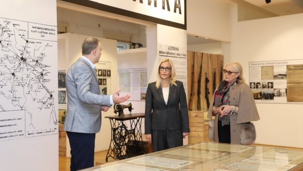 МИНИСТАРКА ПРАВДЕ У НАРОДНОМ МУЗЕЈУ УЖИЦА: Установи културе 7,5 милиона динара прикупљених по основу одлагања кривичног гоњења МИНИСТАРКА ПРАВДЕ У НАРОДНОМ МУЗЕЈУ УЖИЦА: Установи културе 7,5 милиона динара прикупљених по основу одлагања кривичног гоњења