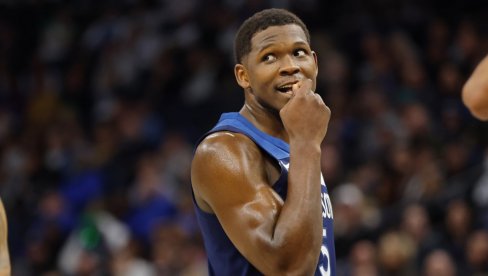 У КАТАСТРОФАЛНОЈ ФОРМИ СУ: Хокси дочекују Едвардса и дружину