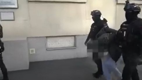 U AKCIJI ARMAGEDON UHAPŠENI OSUMNJIČENI ZA PEDOFILIJU: Snimali maloletnike i dogovarali odnose sa njima U AKCIJI ARMAGEDON UHAPŠENI OSUMNJIČENI ZA PEDOFILIJU: Snimali maloletnike i dogovarali odnose sa njima