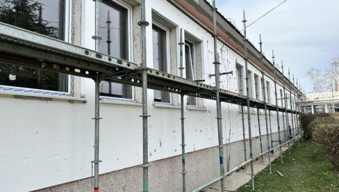 SREĐUJE SE ŠKOLA U DUDOVICI: Kompletna rekonstrukcija, radovi do aprila SREĐUJE SE ŠKOLA U DUDOVICI: Kompletna rekonstrukcija, radovi do aprila