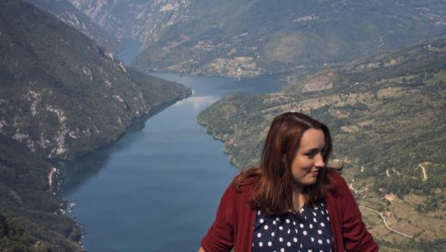 SANJA ODUŠEVILA SRBIJU, ALI JE TAJNU MORALA DA ČUVA: Zbog ugovora pobedu u Poteri krila sam skoro osam meseci SANJA ODUŠEVILA SRBIJU, ALI JE TAJNU MORALA DA ČUVA: Zbog ugovora pobedu u Poteri krila sam skoro osam meseci