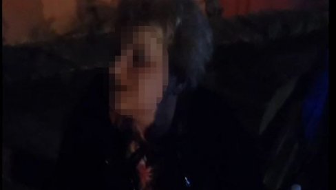 ZAPALILA SAM SVEĆU ZA PSA KOJI MI JE PREMINUO: Žena zbog koje gori zgrada u Čačku za Novosti (VIDEO) ZAPALILA SAM SVEĆU ZA PSA KOJI MI JE PREMINUO: Žena zbog koje gori zgrada u Čačku za Novosti (VIDEO)