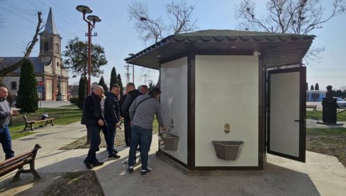 PRORADILE DVE EKO-ČESME: Zdava voda u Gajdobri i Novoj Gajdobri PRORADILE DVE EKO-ČESME: Zdava voda u Gajdobri i Novoj Gajdobri