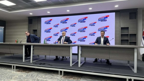 ТРАГИЧНА СМРТ МЛАДЕ ЖЕНЕ ИЗ УЖИЦА Вучић: Преминула је од цистичне фиброзе ТРАГИЧНА СМРТ МЛАДЕ ЖЕНЕ ИЗ УЖИЦА Вучић: Преминула је од цистичне фиброзе