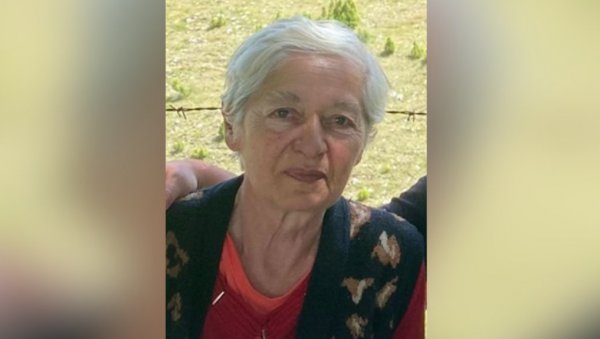 РАНКА ДОШЛА ДА ПОСЕТИ СИНА, ПА НЕСТАЛА НА АЛТИНИ: Дементна је и глува, породица упутила хитан апел (ФОТО) РАНКА ДОШЛА ДА ПОСЕТИ СИНА, ПА НЕСТАЛА НА АЛТИНИ: Дементна је и глува, породица упутила хитан апел (ФОТО)