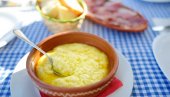 RECEPT ZA TRADICIONALNI TOPLI DORUČAK: Napravite najbolji kačamak RECEPT ZA TRADICIONALNI TOPLI DORUČAK: Napravite najbolji kačamak