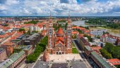 ОСТРВО У ЗАГРЉАЈУ ДВЕ РЕКЕ: Уколико планирате пут у Сегедин, ове ствари морате да знате ОСТРВО У ЗАГРЉАЈУ ДВЕ РЕКЕ: Уколико планирате пут у Сегедин, ове ствари морате да знате