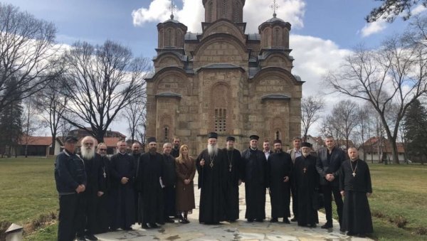 ЕПАРТИХА РАШКО-ПРИЗРЕНСКА ОДГОВАРА НА ОПТУЖБЕ ПРИШТИНЕ: Неистините тврдње, израз етничке и верске мржње ЕПАРТИХА РАШКО-ПРИЗРЕНСКА ОДГОВАРА НА ОПТУЖБЕ ПРИШТИНЕ: Неистините тврдње, израз етничке и верске мржње