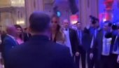 ORBANOVA POSETA TRAMPU UZBURKALA JAVNOST: Premijer Mađarske pokazao kakav je džentlmen, Melanija ostala bez reči (VIDEO)