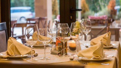 SKOČILE CENE UGOSTITELJSKIH USLUGA: Najviše poskupela ova vrsta jela, a evo gde udaraju po ušima