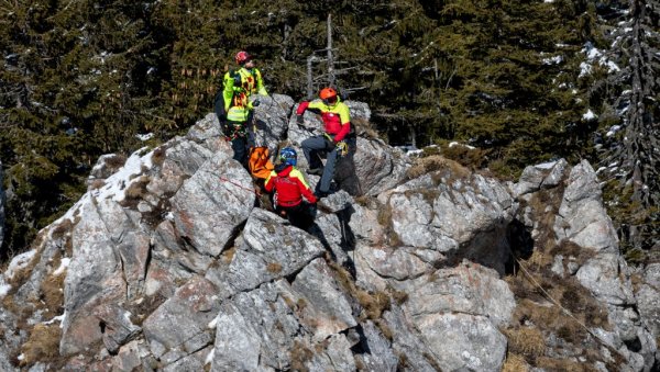 НОВИ ПРОБЛЕМИ ПОТРАГЕ ЗА НЕСТАЛИМА НА БЕЉАНИЦИ: Хитно се огласили из Горске службе спасавања НОВИ ПРОБЛЕМИ ПОТРАГЕ ЗА НЕСТАЛИМА НА БЕЉАНИЦИ: Хитно се огласили из Горске службе спасавања