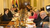 Počele konsultacije o izboru potpredsednika i radnih tela Skupštine Srbije (VIDEO) Počele konsultacije o izboru potpredsednika i radnih tela Skupštine Srbije (VIDEO)