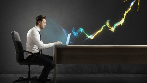 PSIHOLOG OTKRIVA: U kom životnom dobu smo najproduktivniji PSIHOLOG OTKRIVA: U kom životnom dobu smo najproduktivniji