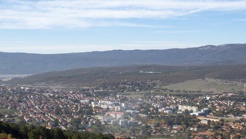 NEPRESPAVANA NOĆ I U HERCEGOVINI: Građani ne kriju strah od zemljotresa