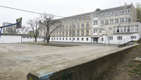 RADOVI POČINJU NA LETO: Posle više do šest decenija kompletna rekonstrukcija OŠ Oslobodici Beograda RADOVI POČINJU NA LETO: Posle više do šest decenija kompletna rekonstrukcija OŠ Oslobodici Beograda