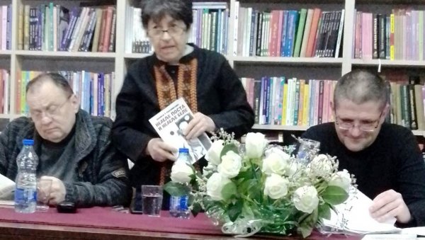 НОВИ СТИХОВИ АНДРИЈЕ Т. РАДОМИРОВИЋА: Вече Параћинаца у ћупријској Библиотеци НОВИ СТИХОВИ АНДРИЈЕ Т. РАДОМИРОВИЋА: Вече Параћинаца у ћупријској Библиотеци