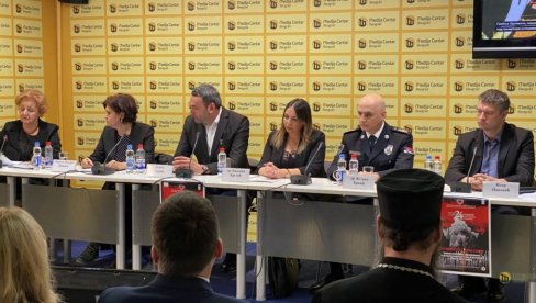 SVA SVEDOČANSTVA U JEDNU ARHIVU: Na području bivše Jugoslavije stradalo 50.000 Srba, potrage za nestalima stoje, nema ekshumacija SVA SVEDOČANSTVA U JEDNU ARHIVU: Na području bivše Jugoslavije stradalo 50.000 Srba, potrage za nestalima stoje, nema ekshumacija