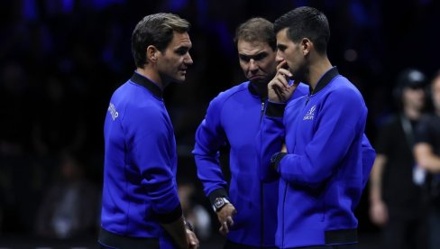 VELIKA TROJKA IMALA RIVALSTVO O KOJEM ĆE SE PRIČATI: Ovo je dokaza koliko su Đoković, Federer i Nadala veliki (FOTO) VELIKA TROJKA IMALA RIVALSTVO O KOJEM ĆE SE PRIČATI: Ovo je dokaza koliko su Đoković, Federer i Nadala veliki (FOTO)