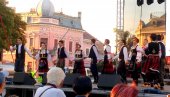 KONKURS GRADA POŽAREVCA: Folklorcima četiri miliona za putovanja i narodnu nošnju KONKURS GRADA POŽAREVCA: Folklorcima četiri miliona za putovanja i narodnu nošnju