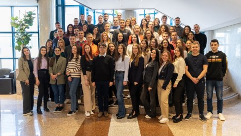 Više od 60 studenata započelo praksu u NIS-u Više od 60 studenata započelo praksu u NIS-u