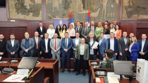 MARTINOVIĆ: MDULS dodelilo 410 miliona dinara opštinama i gradovima MARTINOVIĆ: MDULS dodelilo 410 miliona dinara opštinama i gradovima