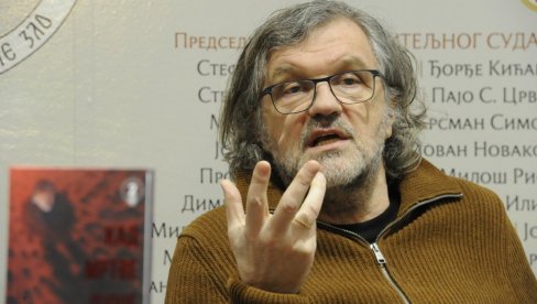 SAOPŠTENO U VRANJU: Emir Kusturica dobitnik Borine nagrade SAOPŠTENO U VRANJU: Emir Kusturica dobitnik Borine nagrade