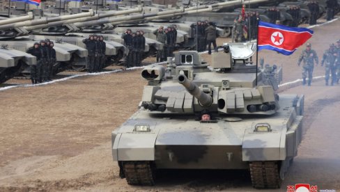ШЕФ УКРАЈИНСКИХ ВОЈНИХ ОБАВЕШТАЈАЦА: Ким шаље најбољи тенк у украјину на пробу – Да ли може надмашити руски Т-90М?