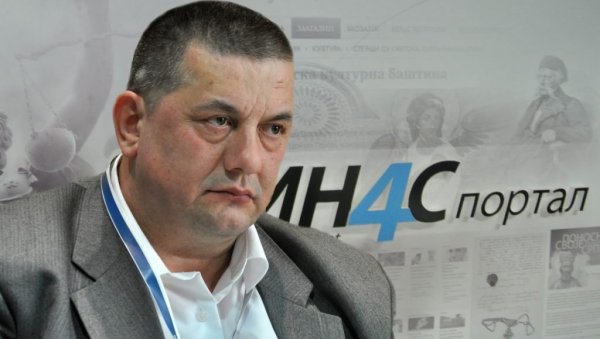 ХТЕО САМ ДА ДОПРИНЕСЕМ ОСЛОБАЂАЊУ ЦРНЕ ГОРЕ ОД ШТЕТОЧИНА: Огласио се Гојко Раичевић зобг одлуке да не буде у Одбору директора Аеродрома ХТЕО САМ ДА ДОПРИНЕСЕМ ОСЛОБАЂАЊУ ЦРНЕ ГОРЕ ОД ШТЕТОЧИНА: Огласио се Гојко Раичевић зобг одлуке да не буде у Одбору директора Аеродрома