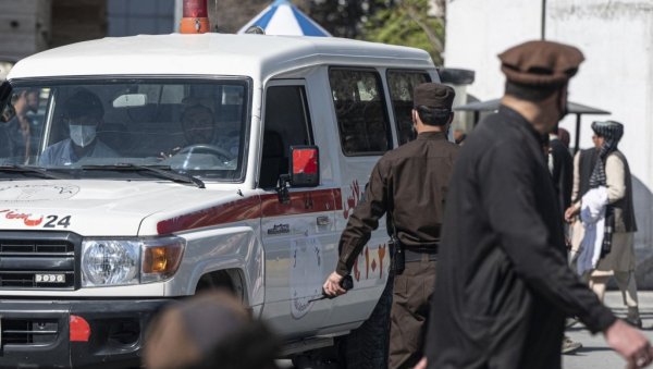 СТРАШНА НЕСРЕЋА: Најмање 21 особа погинула, десетине повређено СТРАШНА НЕСРЕЋА: Најмање 21 особа погинула, десетине повређено