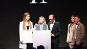 POTRESNO: Majka kroz suze o ubijenoj Angelini - cela sala jeca (VIDEO) POTRESNO: Majka kroz suze o ubijenoj Angelini - cela sala jeca (VIDEO)