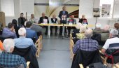 О ПРЕЦИМА И ПОТОМЦИМА: Промоција монографије и часописа у краљевачкој библиотеци О ПРЕЦИМА И ПОТОМЦИМА: Промоција монографије и часописа у краљевачкој библиотеци
