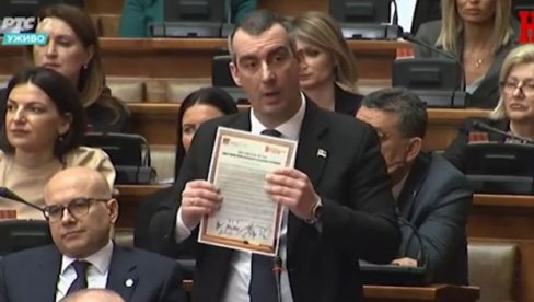 ORLIĆ OBJASNIO: Zašto je Marinika nervozna i zašto vređa Radenovića (VIDEO) ORLIĆ OBJASNIO: Zašto je Marinika nervozna i zašto vređa Radenovića (VIDEO)