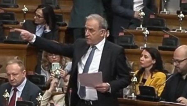 РЕАКЦИЈЕ НА НАПАДЕ ПОНОША: Бесрамно се додворава НАТО и исмева терористички напад у Москви РЕАКЦИЈЕ НА НАПАДЕ ПОНОША: Бесрамно се додворава НАТО и исмева терористички напад у Москви