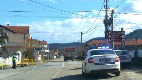 POLICIJA PRONAŠLA MAJKU KOJA JE ŠAMARALA BEBU: Dete je preuzeo Centar za socijalni rad i odvezeno je u Tiršovu