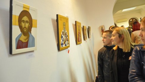 HUMANITARNA IZLOŽBA IKONA: Podsećanje na godišnjicu martovskog Pogroma Srba na Kosovu i Metohiji HUMANITARNA IZLOŽBA IKONA: Podsećanje na godišnjicu martovskog Pogroma Srba na Kosovu i Metohiji