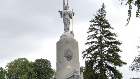 FELJTON - INFORMBIRO DONOSI NOVE NEDAĆE RUSIMA: Dva brata Petar i Nikolaj Serbov sreli su se ponovo kada je stigla Crvena armija FELJTON - INFORMBIRO DONOSI NOVE NEDAĆE RUSIMA: Dva brata Petar i Nikolaj Serbov sreli su se ponovo kada je stigla Crvena armija