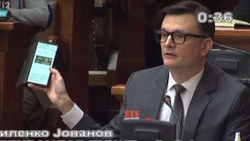 JOVANOV PRONAŠAO FANTOMA: Ne, nije u SNS, već pored Borka Stefanovića JOVANOV PRONAŠAO FANTOMA: Ne, nije u SNS, već pored Borka Stefanovića