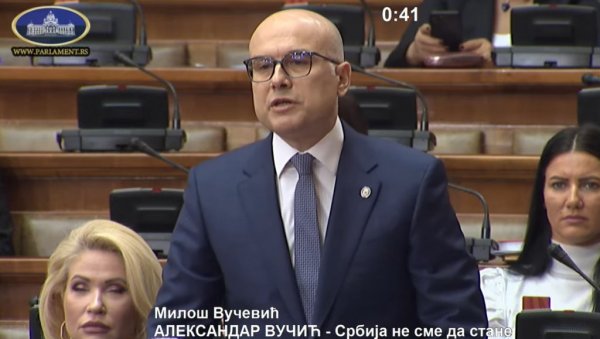 ВУЧЕВИЋ ОШТРО ОДГОВОРИО БОРИ СОЛУНЦУ: Ви сте највећи криминалац и кукавица Новог Сада (ВИДЕО) ВУЧЕВИЋ ОШТРО ОДГОВОРИО БОРИ СОЛУНЦУ: Ви сте највећи криминалац и кукавица Новог Сада (ВИДЕО)